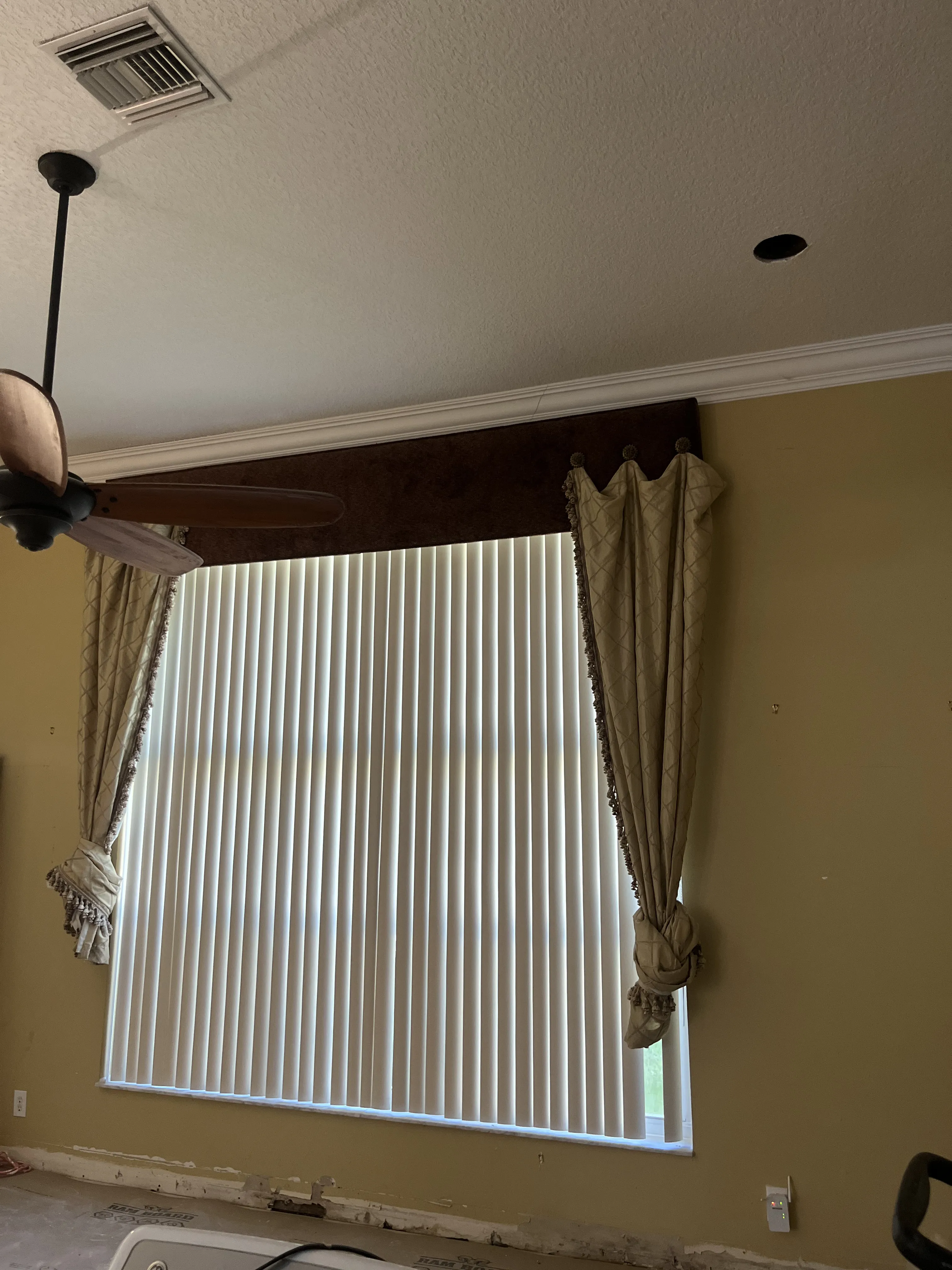 Coral Springs image